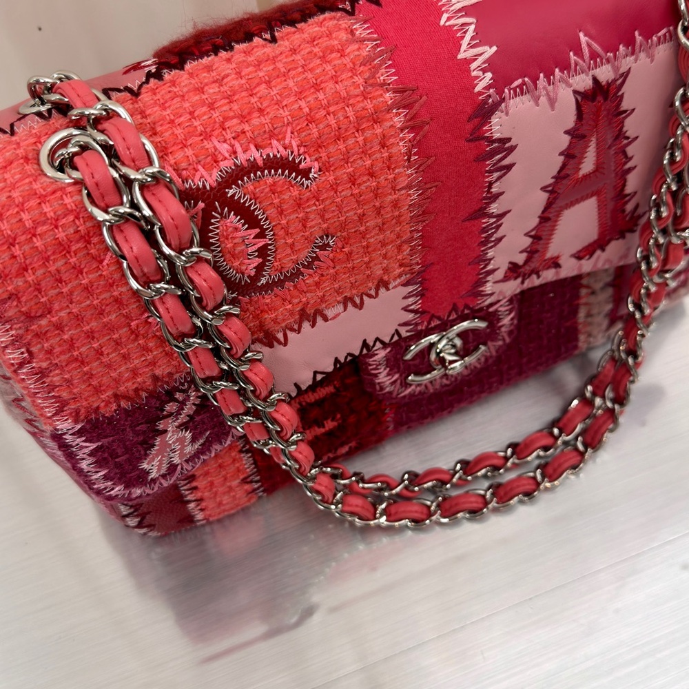 CHANEL PATCHWORK BAG RARE - Picture 4 of 16